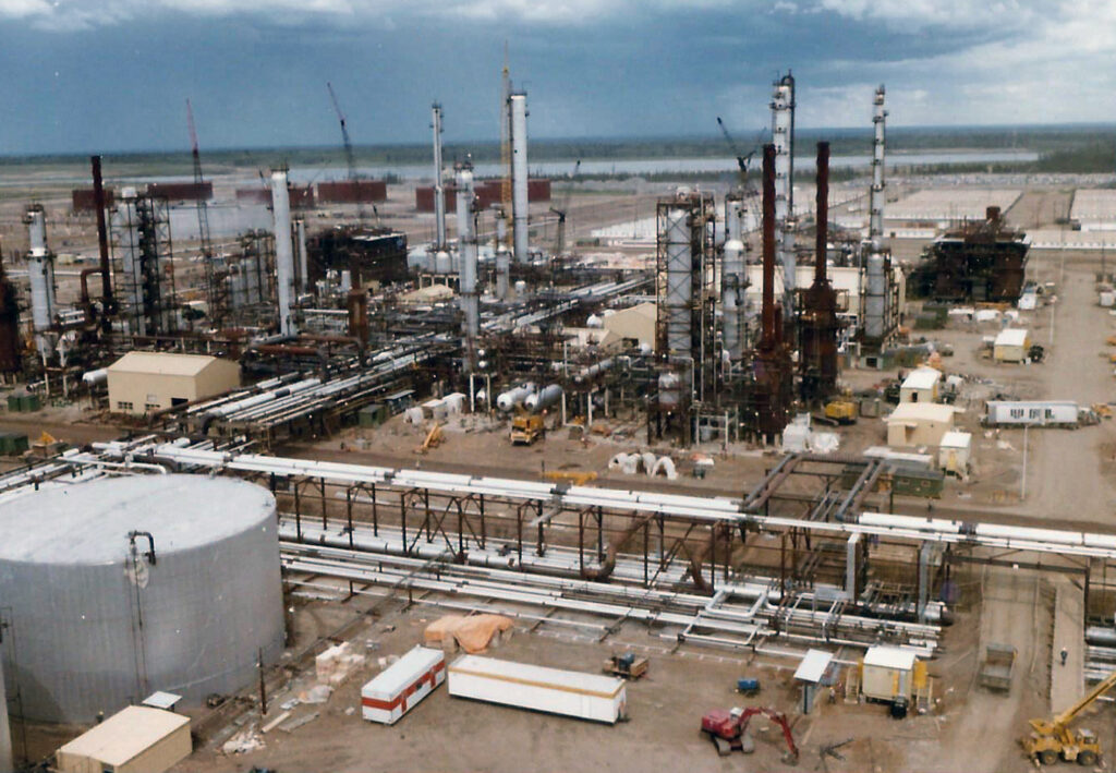Syncrude-10001-Oct-77